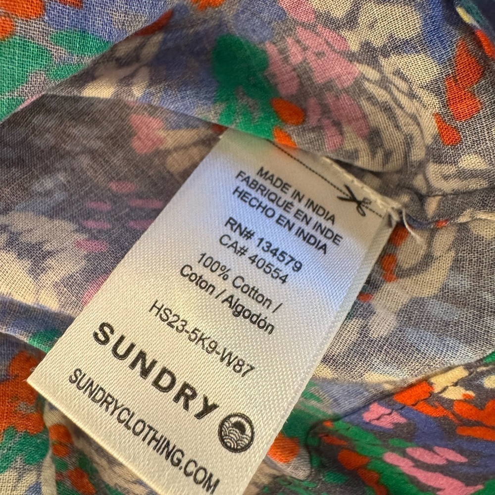 Sundry Multicolor Patterned Fabric - Picture 6 of 8